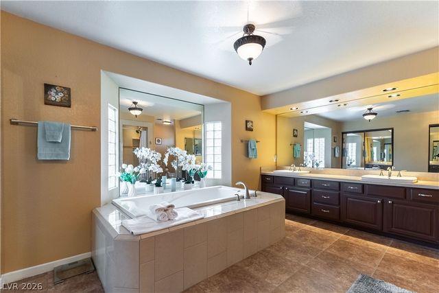 2813 High View Drive, Henderson, NV 89014
