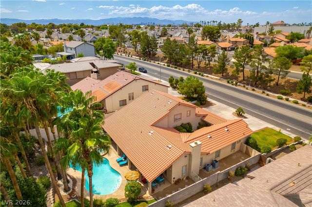 2813 High View Drive, Henderson, NV 89014