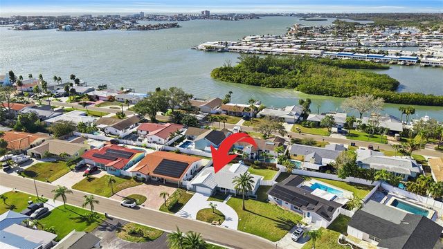 11441 47TH AVENUE N, St Petersburg, FL 33708