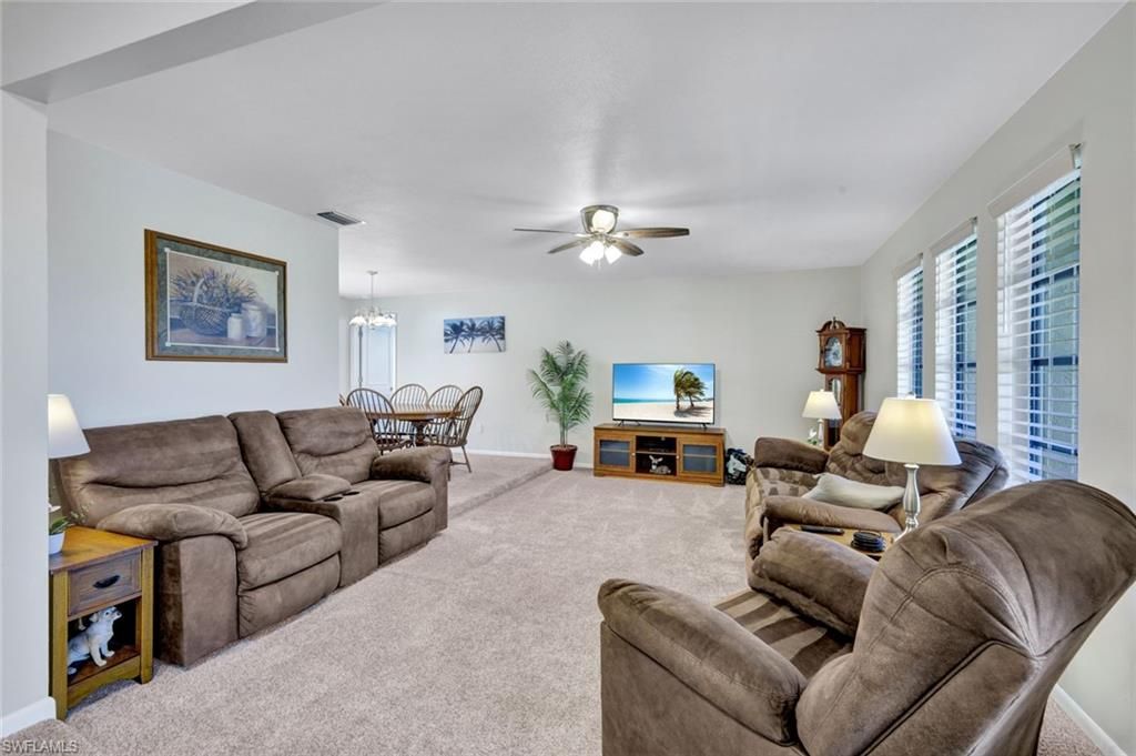 Image 11 of property listing at 215 SE 12th AVE, Cape Coral, FL 33990