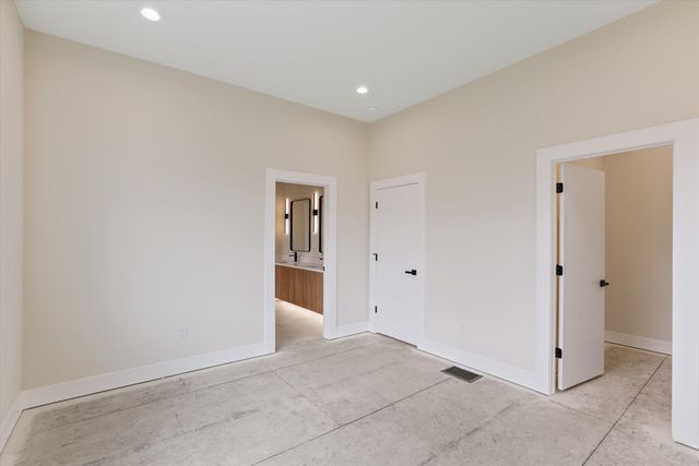 8905 N Rustle Rd, Spokane, WA 99208