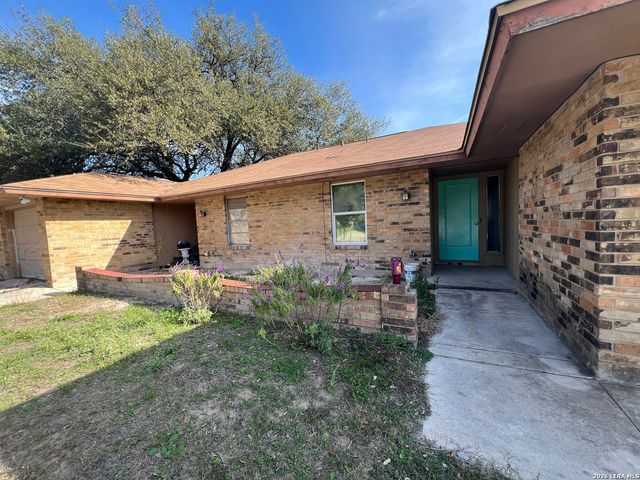 1506 Eichen Rd, New Braunfels, TX 78130