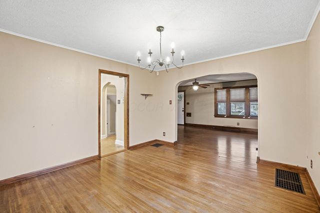 253 Powhatan Avenue, Columbus, OH 43204