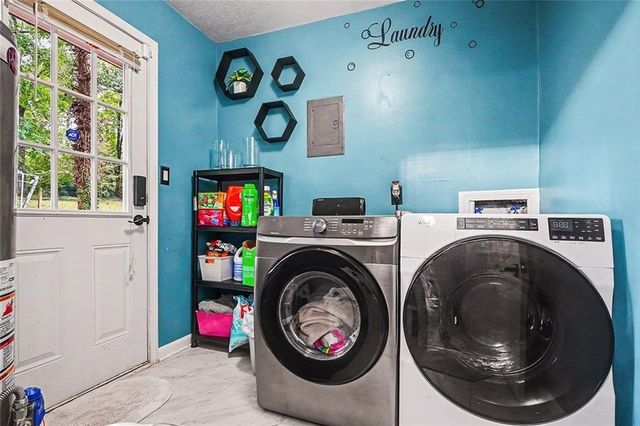 5714 Amalfi Way, Douglasville, GA 30135