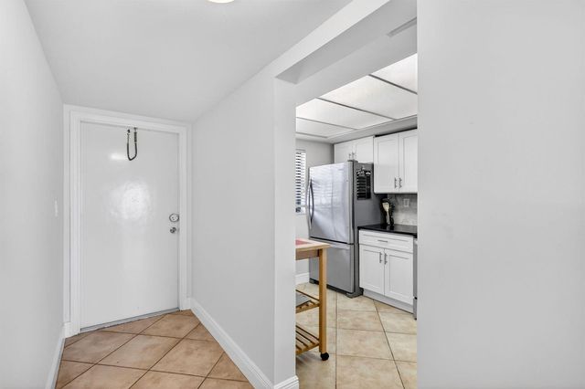 10310 S Ocean Drive 107, Jensen Beach, FL 34957