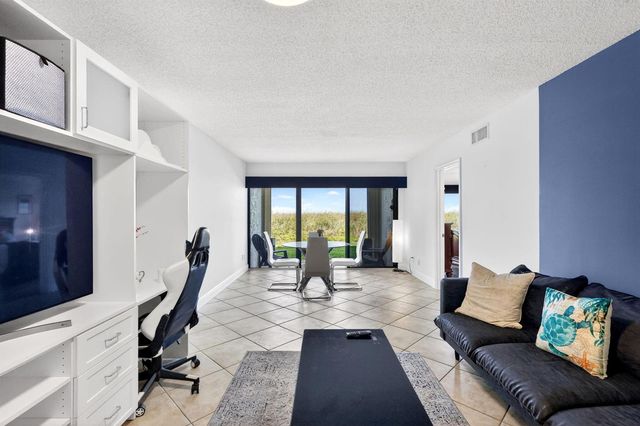 10310 S Ocean Drive 107, Jensen Beach, FL 34957