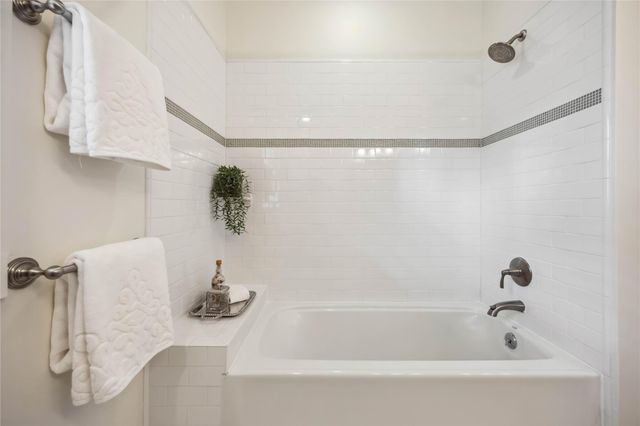 2621 Morrison Street, Houston, TX 77009