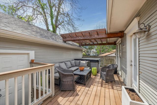 2621 Morrison Street, Houston, TX 77009