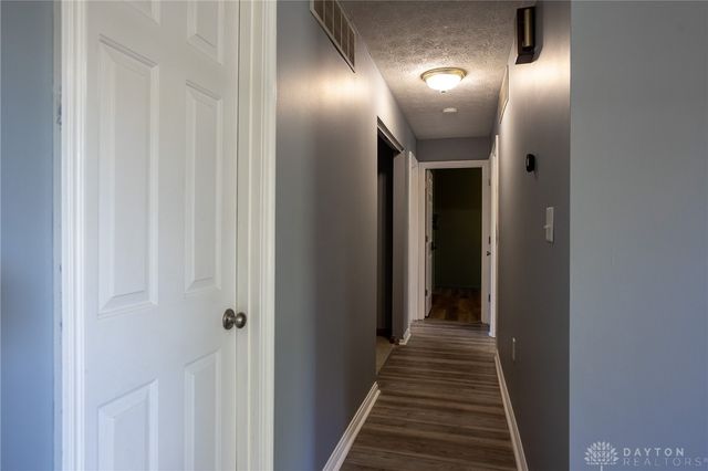 2747 W Lonesome Dove Lane, Springfield, OH 45505