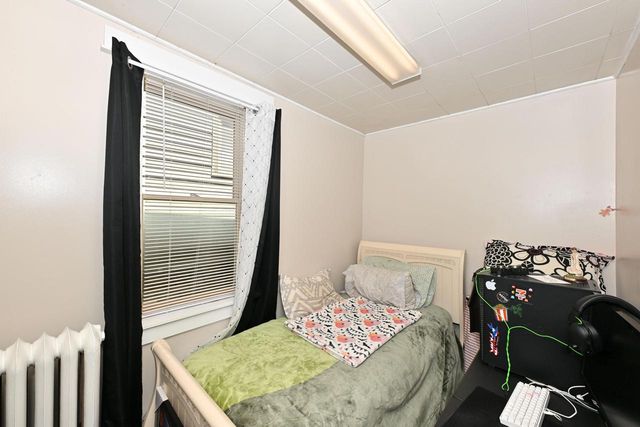 1818 S 6th STREET, Milwaukee, WI 53204