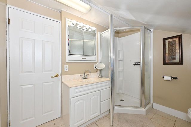 1818 S 6th STREET, Milwaukee, WI 53204