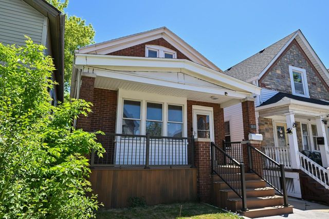 1818 S 6th STREET, Milwaukee, WI 53204