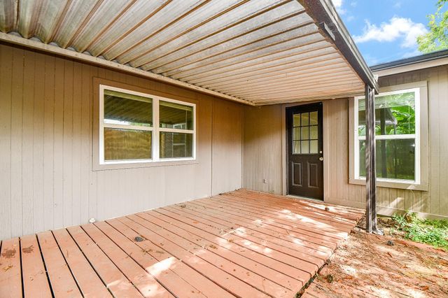 16510 Blackhawk Boulevard, Friendswood, TX 77546
