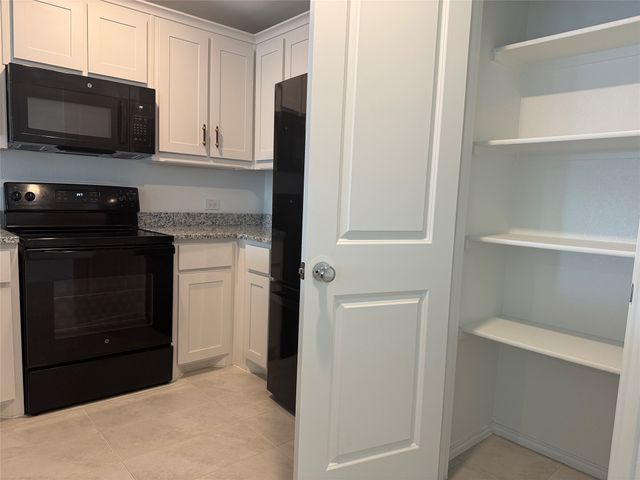 6533 Middlebury Drive, Princeton, TX 75407