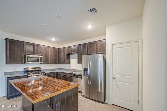 312 E RIO Place, Casa Grande, AZ 85122