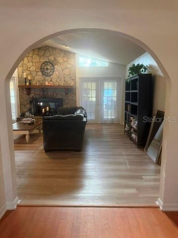 40145 W 7TH AVENUE, Umatilla, FL 32784