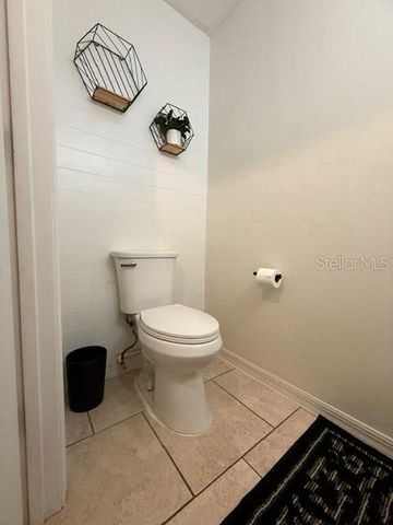40145 W 7TH AVENUE, Umatilla, FL 32784