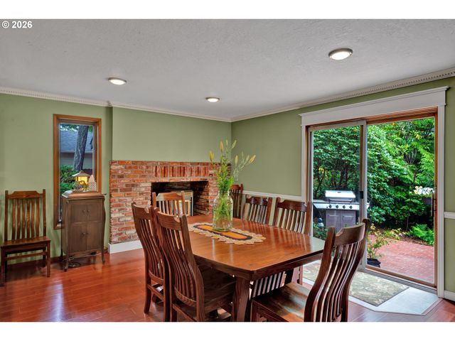 2270 UPAS Pl, Florence, OR 97439