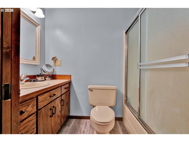 2270 UPAS Pl, Florence, OR 97439