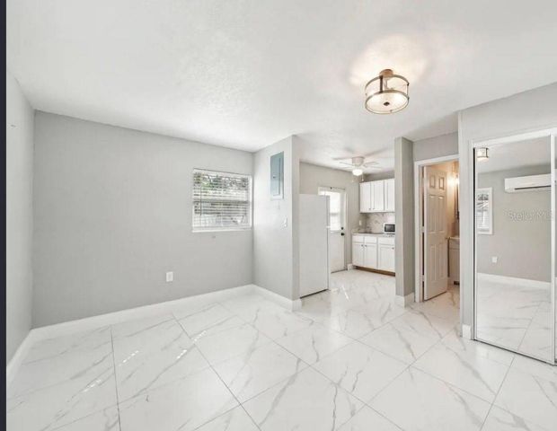 6501 SAWYER COURT, Tampa, FL 33634