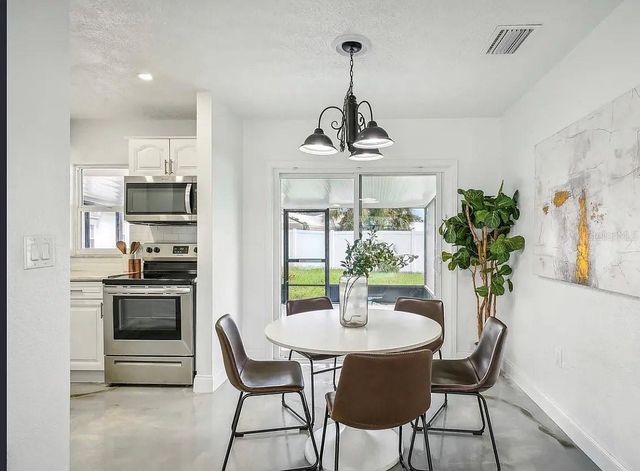 6501 SAWYER COURT, Tampa, FL 33634