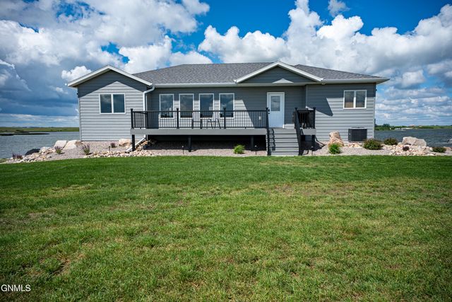 843 Stute Way, Mercer, ND 58559 property photo