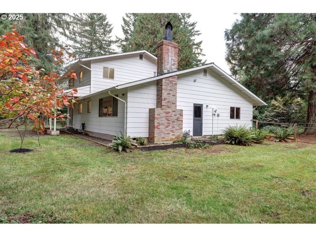 92201 CREST Dr, Astoria, OR 97103