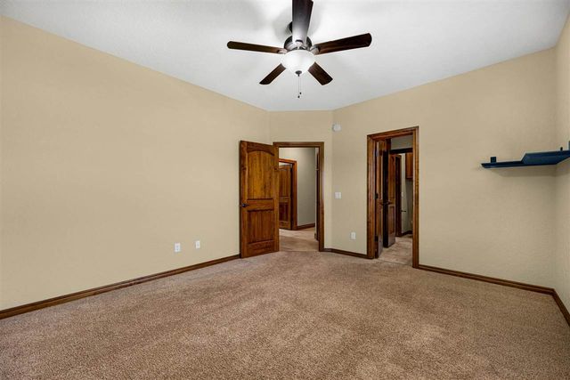 1210 NW Gray Hawk Dr, Lawton, OK 73507
