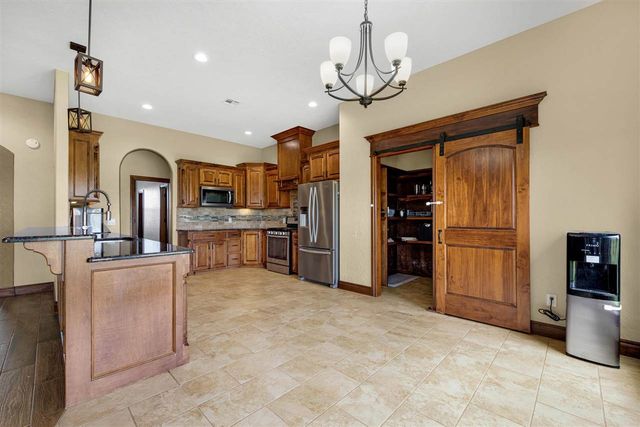 1210 NW Gray Hawk Dr, Lawton, OK 73507