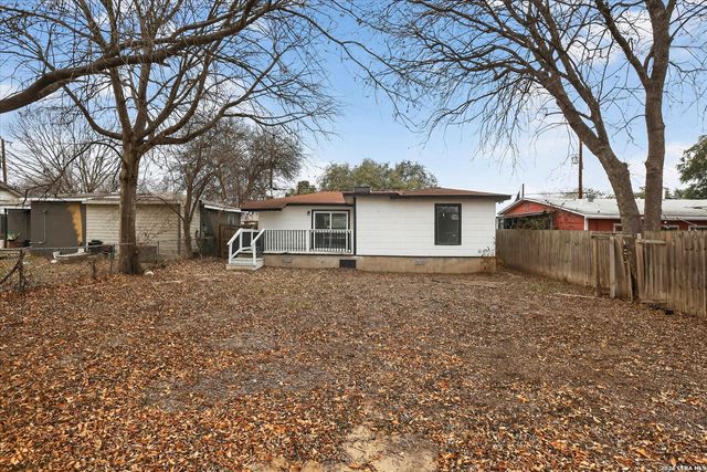 518 W Academy, San Antonio, TX 78226