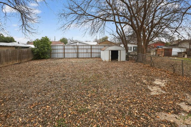 518 W Academy, San Antonio, TX 78226