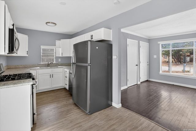 518 W Academy, San Antonio, TX 78226