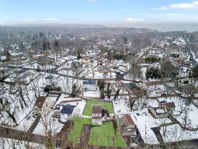 83 Friendship Drive, Rocky Point, NY 11778