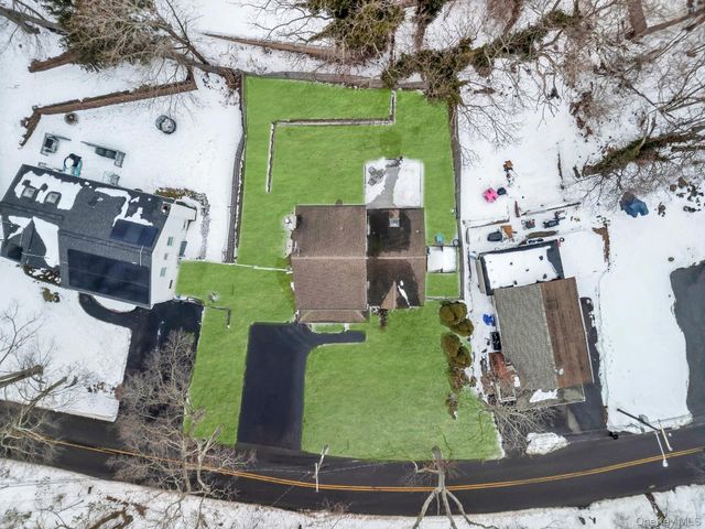 83 Friendship Drive, Rocky Point, NY 11778