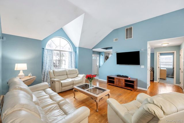 83 Friendship Drive, Rocky Point, NY 11778