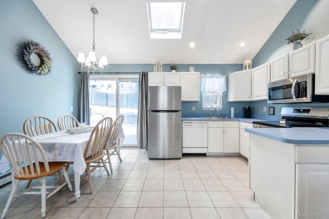 83 Friendship Drive, Rocky Point, NY 11778