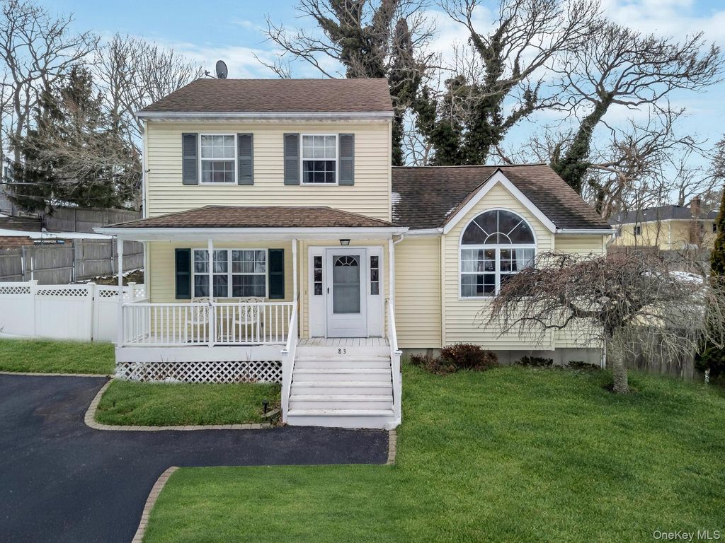 83 Friendship Drive, Rocky Point, NY 11778