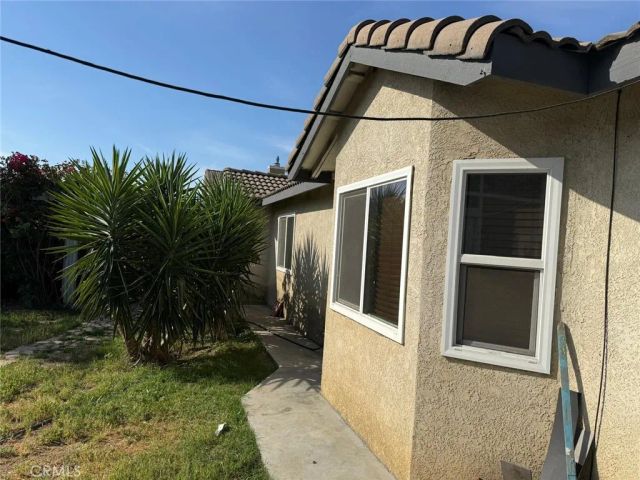 10517 Dream Street, Bloomington, CA 92316