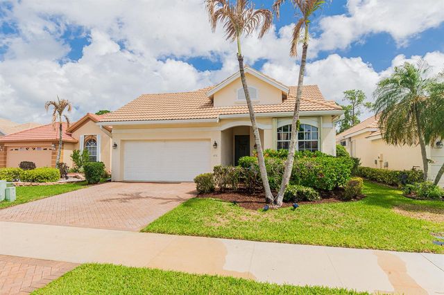651 SW Munjack Cove, Port St. Lucie, FL 34986
