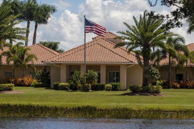 651 SW Munjack Cove, Port St. Lucie, FL 34986