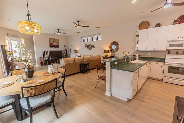 651 SW Munjack Cove, Port St. Lucie, FL 34986