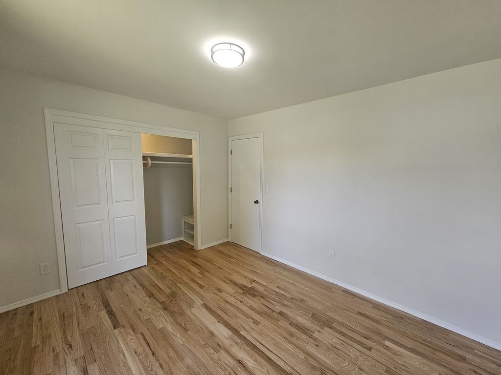 Image 29 of property listing at 4411 Woodglen Lane, Mt Vernon, IL 62864