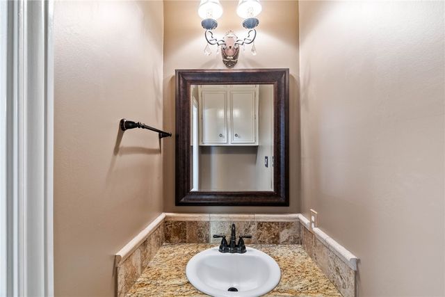 7414 Venice Dr, Corpus Christi, TX 78413