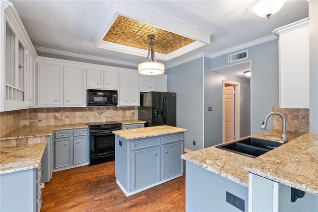 7414 Venice Dr, Corpus Christi, TX 78413