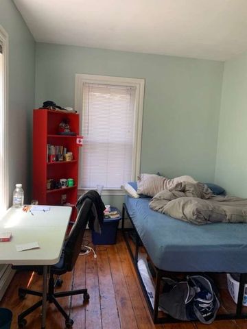 114 Camp Street, Providence, RI 02906