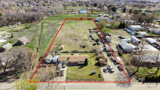 66 N Happy Valley Road, Nampa, ID 83687