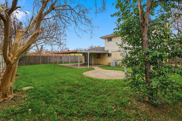 2804 Hollywood Drive, Arlington, TX 76013