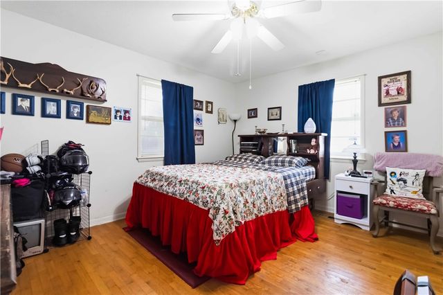 3506 N 2nd Street, Rogers, AR 72756
