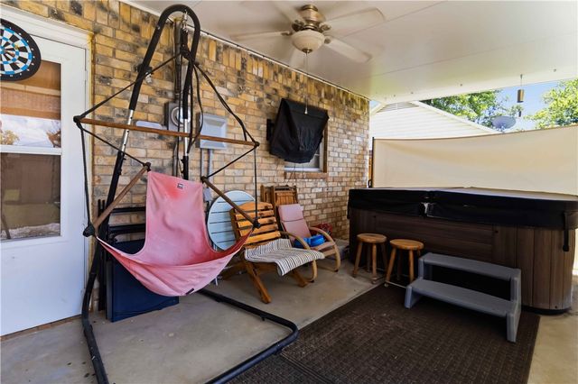 3506 N 2nd Street, Rogers, AR 72756