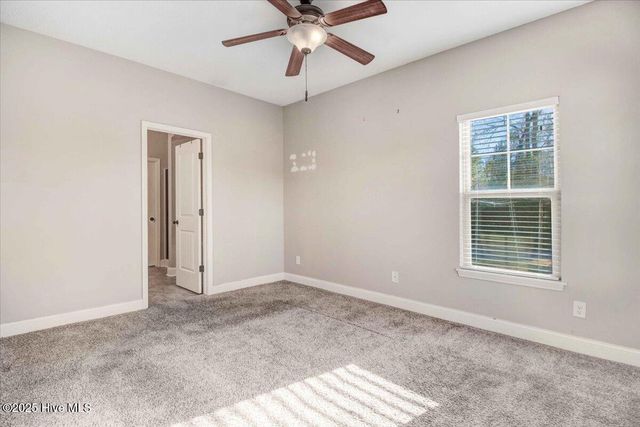 312 Winstead Lp, Richlands, NC 28574